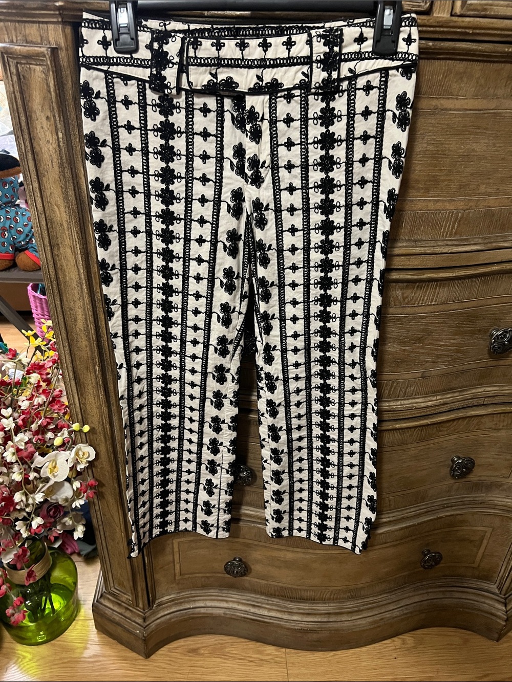 Nanette Lepore Black & White Cropped Embroidered Pants
